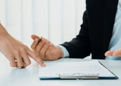 انواع العقود